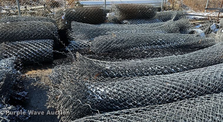 image for item LN9148 Chain link fence