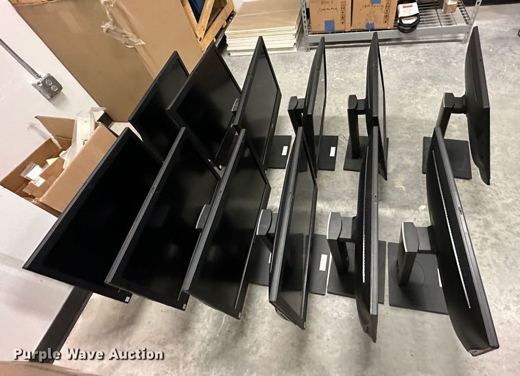 image for item LN9149 (12) Dell OptiPlex 7440 monitors