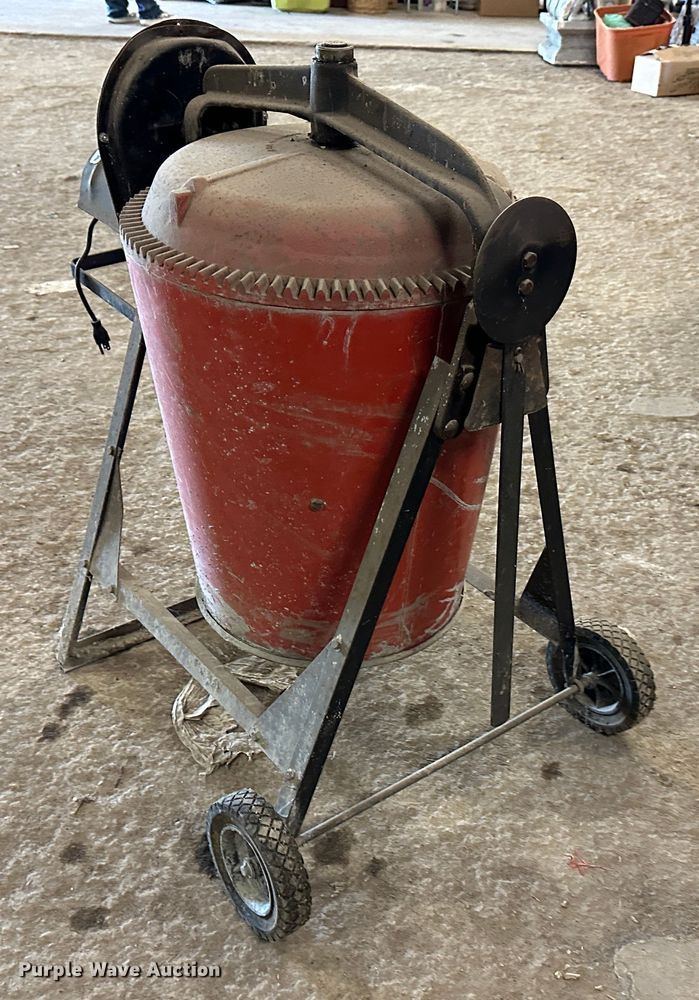 image for item LN9185 Red Lion RLX3  concrete mixer