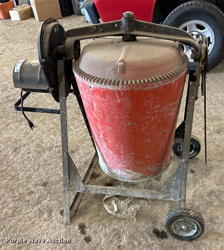 image for item LN9185 Red Lion RLX3  concrete mixer
