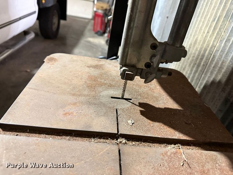 image for item LN9187 Delta 52-963  bandsaw