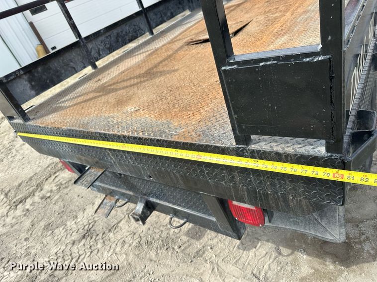 image for item LN9339 2001 Dodge Ram 2500 Laramie SLT  flatbed pickup truck