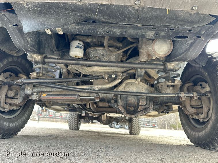 image for item LN9339 2001 Dodge Ram 2500 Laramie SLT  flatbed pickup truck