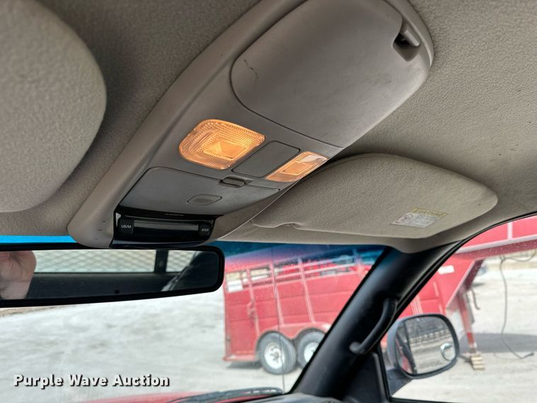 image for item LN9339 2001 Dodge Ram 2500 Laramie SLT  flatbed pickup truck