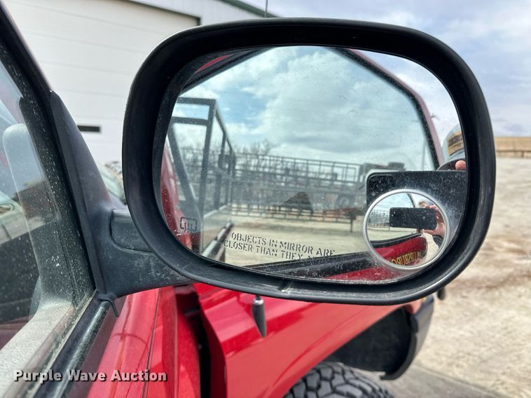 image for item LN9339 2001 Dodge Ram 2500 Laramie SLT  flatbed pickup truck