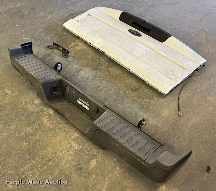 image for item LN9344 Pickup truck parts