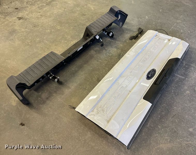 image for item LN9344 Pickup truck parts