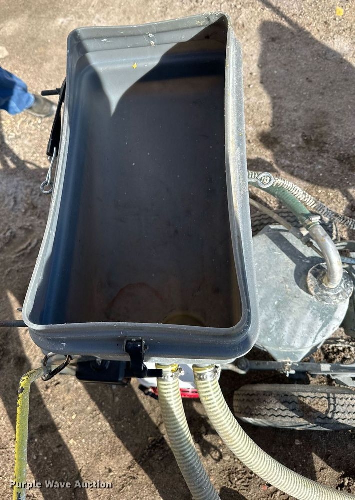 image for item LN9346 Graco LineDriver  paint striper