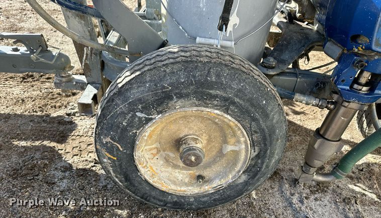 image for item LN9346 Graco LineDriver  paint striper