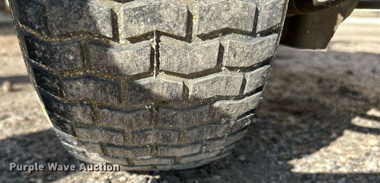 image for item LN9346 Graco LineDriver  paint striper