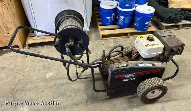 image for item LN9351 RSC 3004  pressure washer