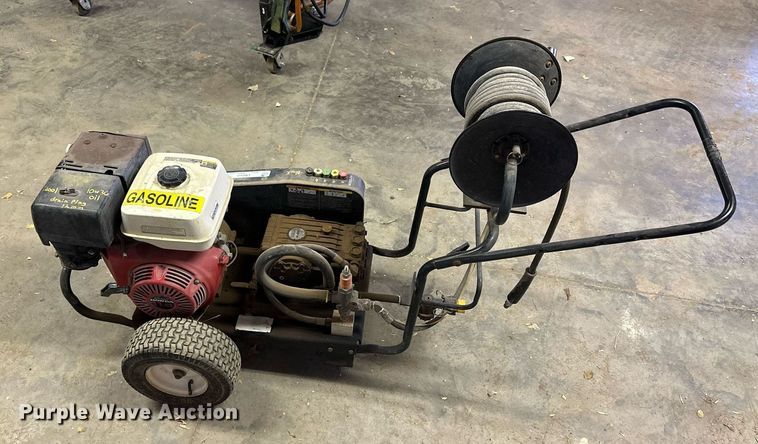 image for item LN9351 RSC 3004  pressure washer