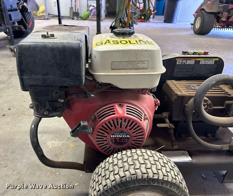 image for item LN9351 RSC 3004  pressure washer