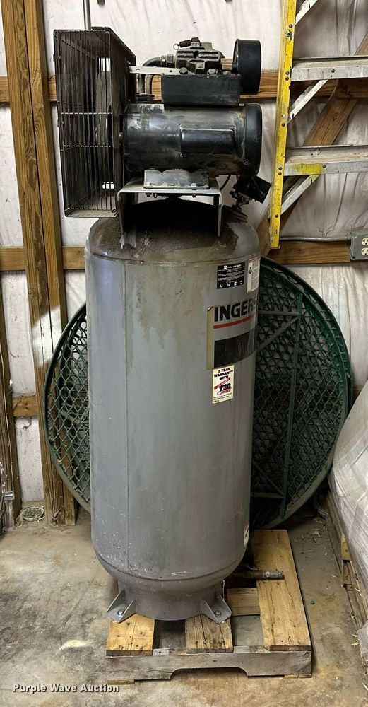 image for item LN9352 Ingersoll Rand T30  air compressor