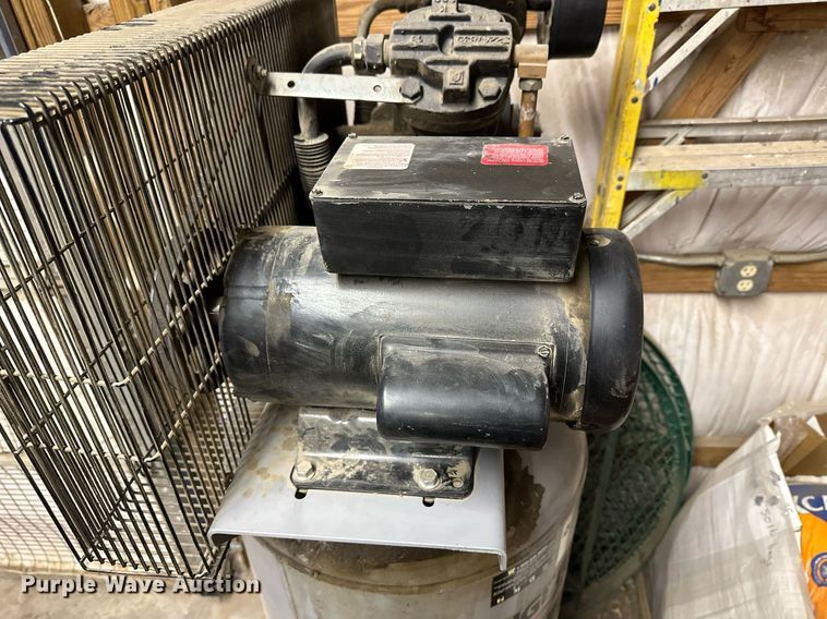image for item LN9352 Ingersoll Rand T30  air compressor
