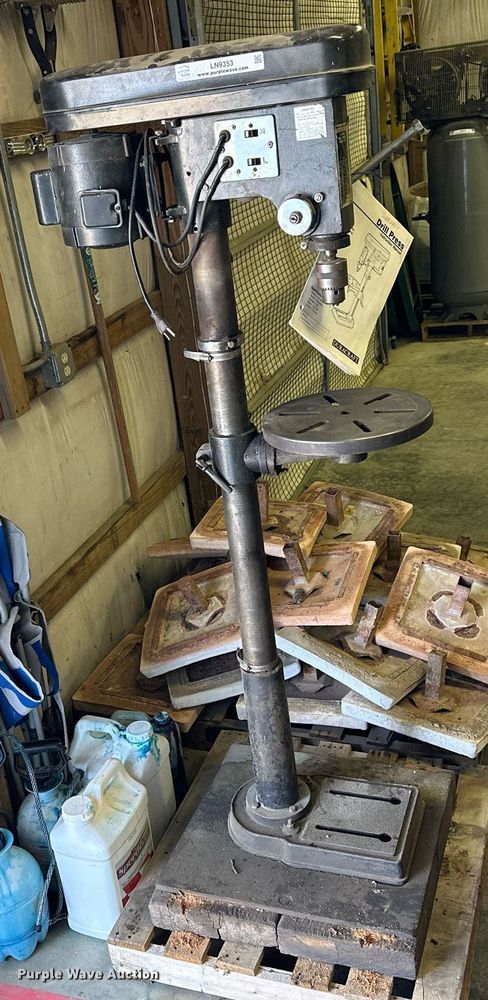 image for item LN9353 Duracraft 45161  drill press