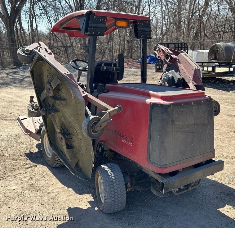 image for item LN9356 Toro Groundsmaster 4000D  lawn mower