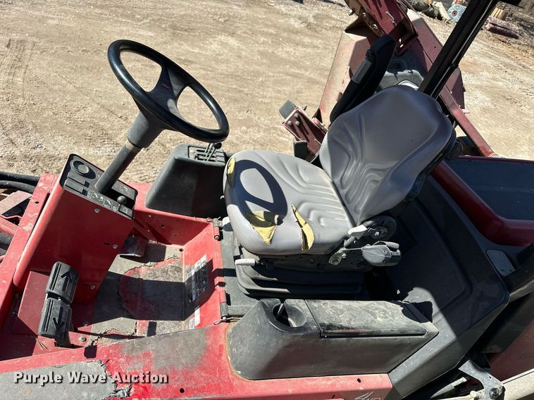 image for item LN9356 Toro Groundsmaster 4000D  lawn mower