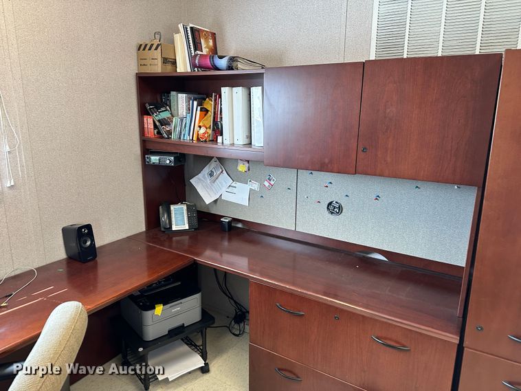 image for item LP9843 Office supplies