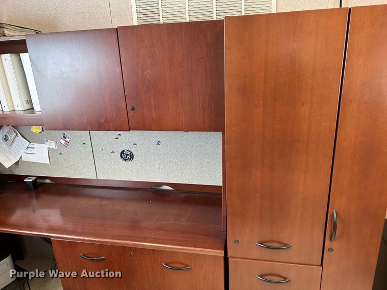 image for item LP9843 Office supplies