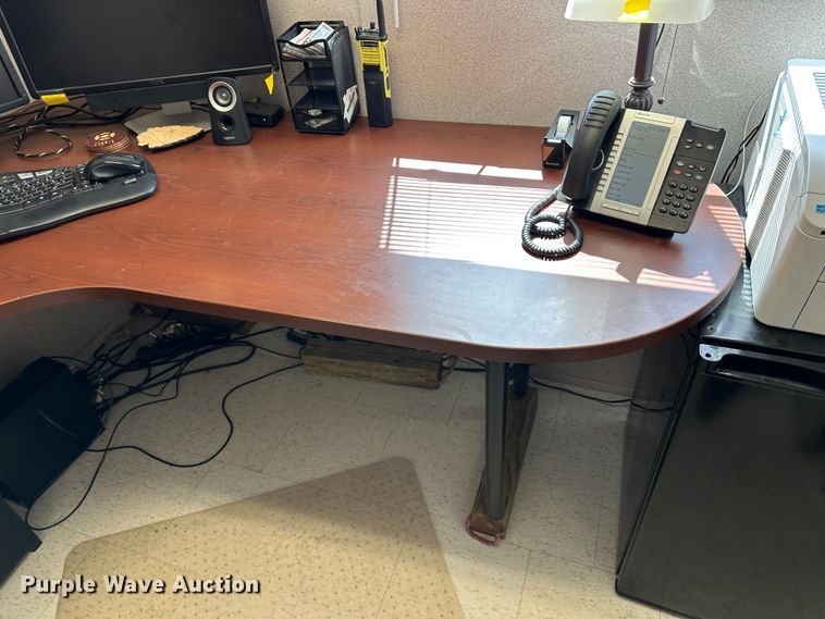 image for item LP9843 Office supplies