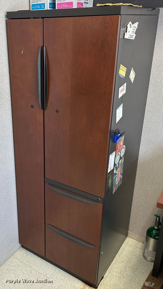 image for item LP9843 Office supplies