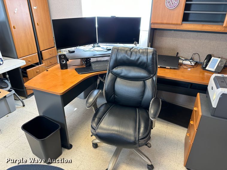 image for item LP9843 Office supplies