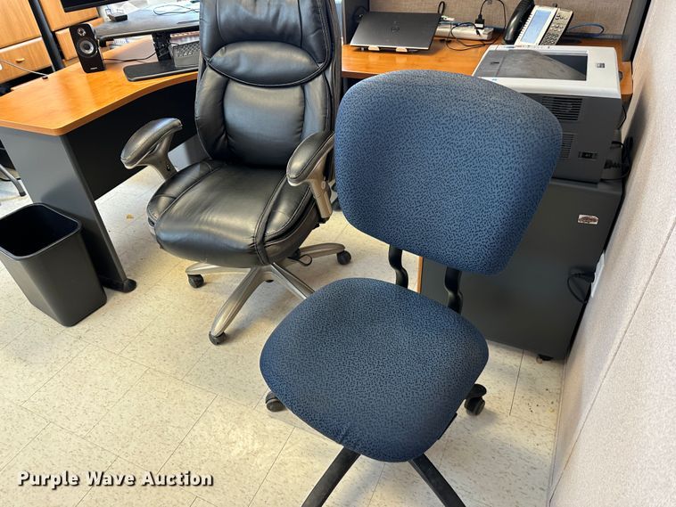 image for item LP9843 Office supplies