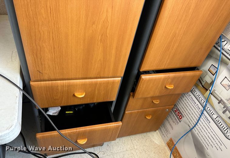 image for item LP9843 Office supplies