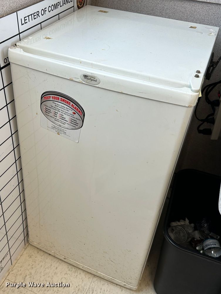 image for item LP9843 Office supplies