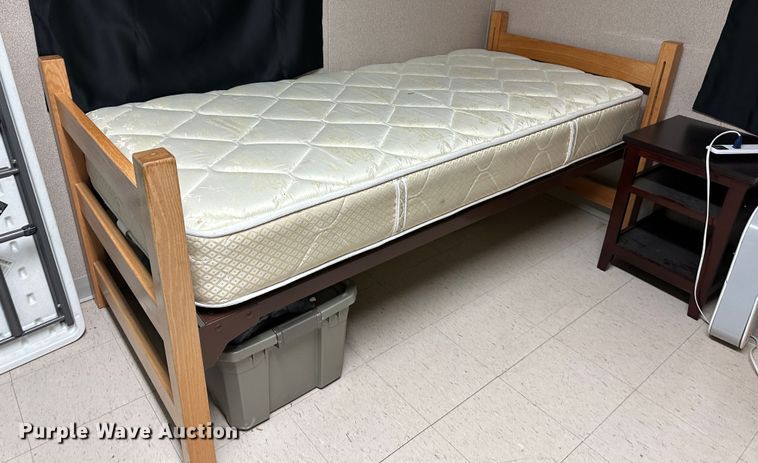 image for item LP9844 Office supplies