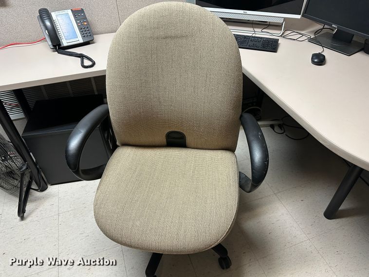 image for item LP9844 Office supplies