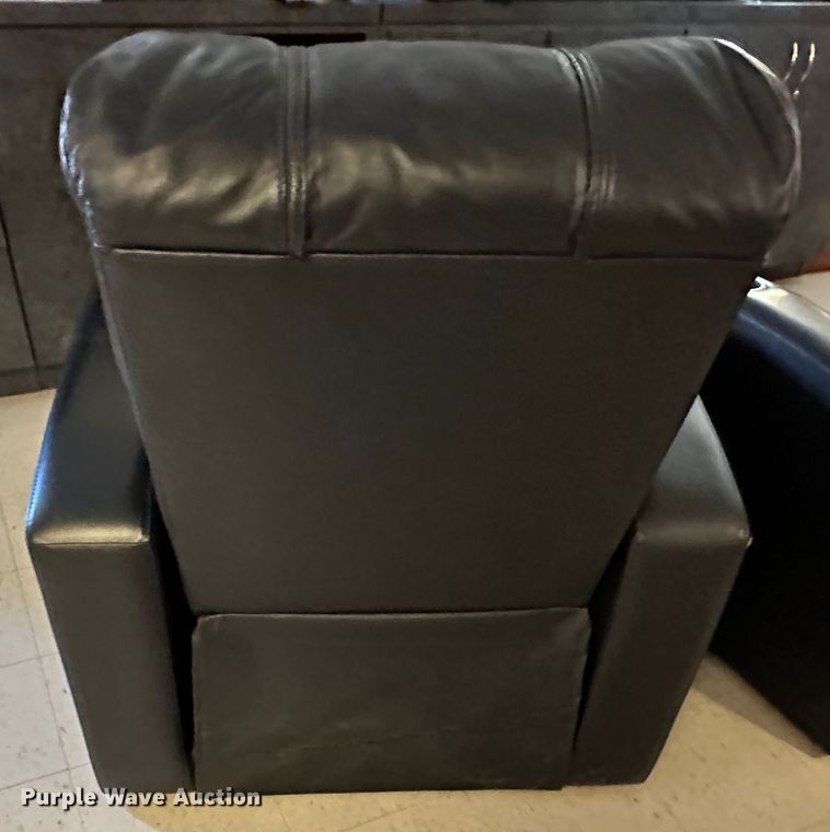 image for item LP9845 (4) theater chairs