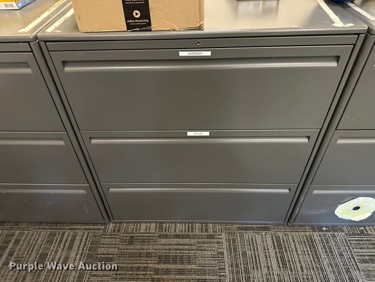 image for item LP9846 Office supplies