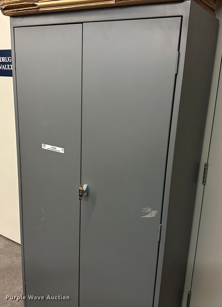 image for item LP9846 Office supplies