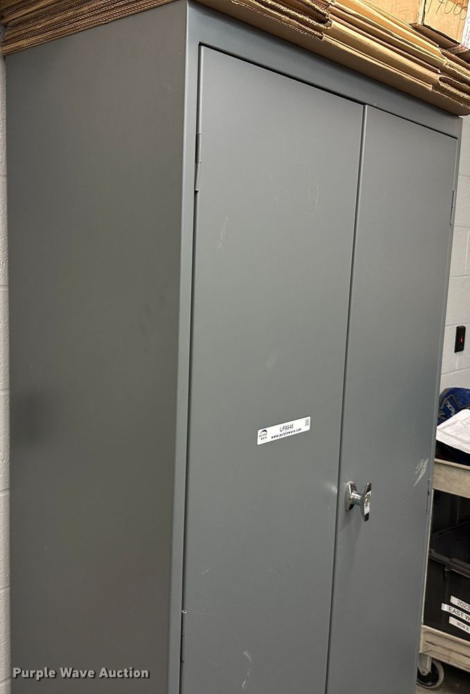 image for item LP9846 Office supplies