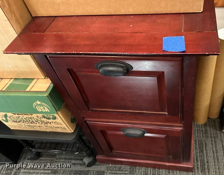 image for item LP9846 Office supplies