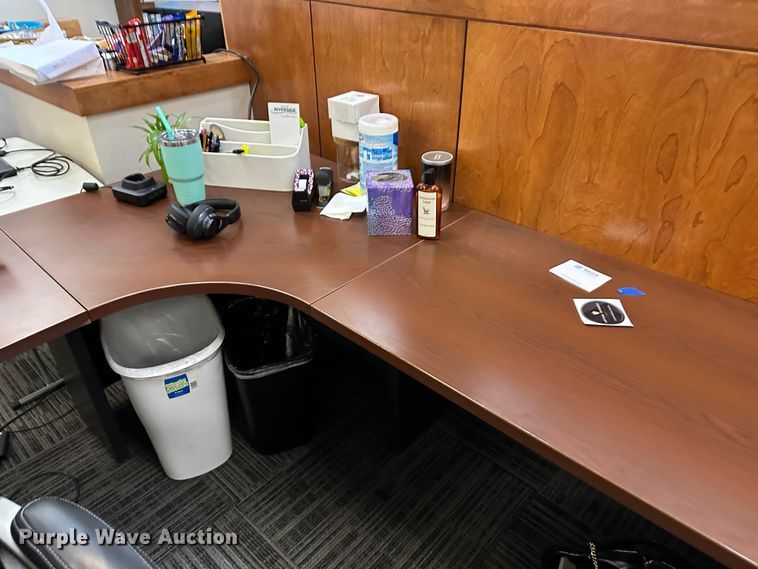 image for item LP9846 Office supplies