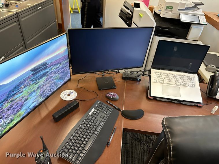 image for item LP9846 Office supplies