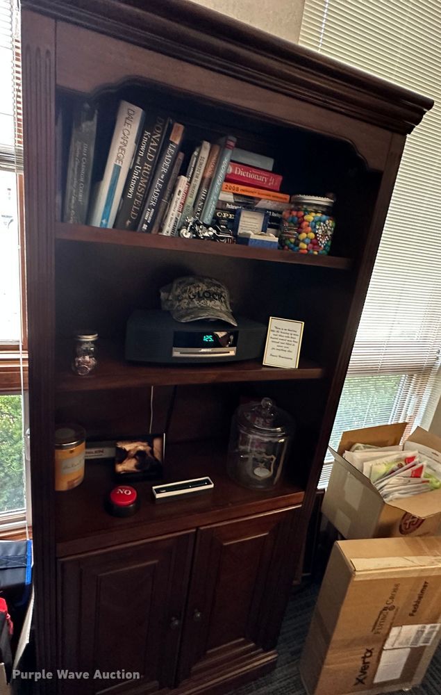 image for item LP9846 Office supplies