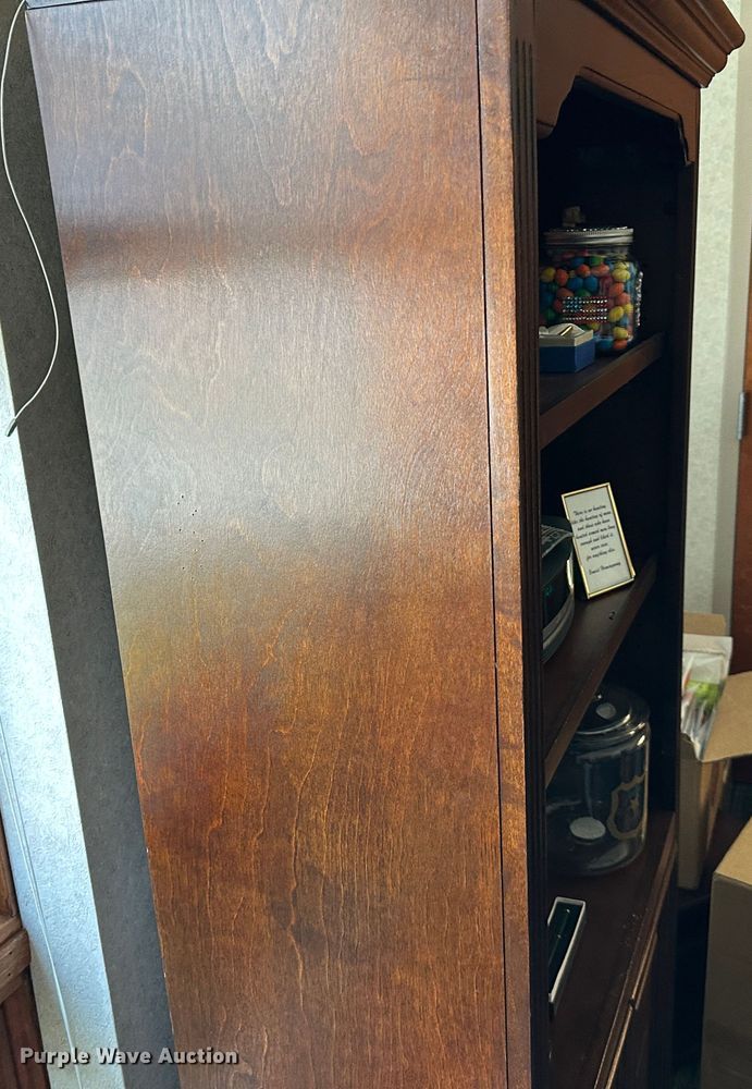 image for item LP9846 Office supplies