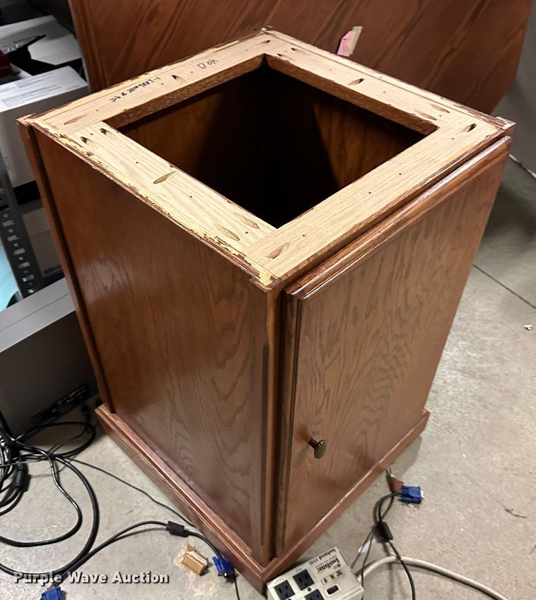 image for item LP9846 Office supplies