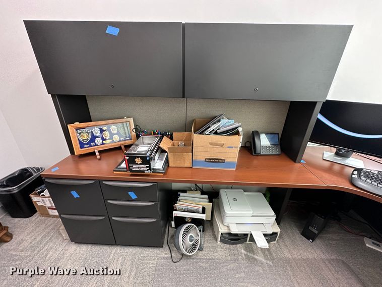 image for item LP9849 Office furniture