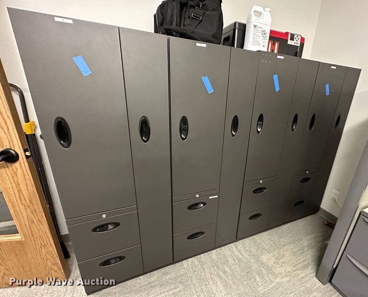 image for item LP9849 Office furniture