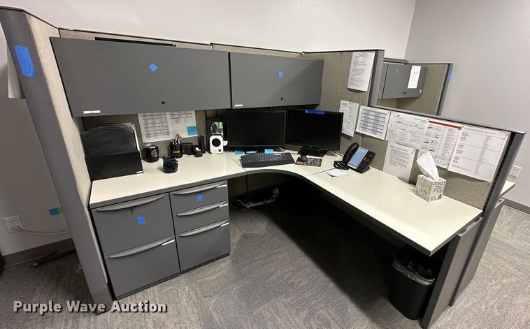 image for item LP9849 Office furniture