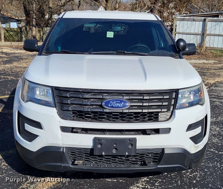 image for item LR9199 2016 Ford Explorer Police Interceptor  SUV