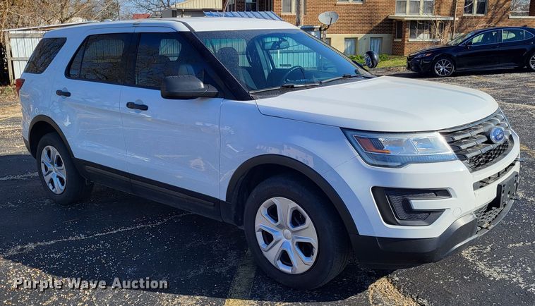 image for item LR9199 2016 Ford Explorer Police Interceptor  SUV