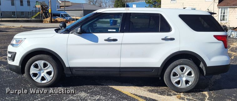 image for item LR9199 2016 Ford Explorer Police Interceptor  SUV