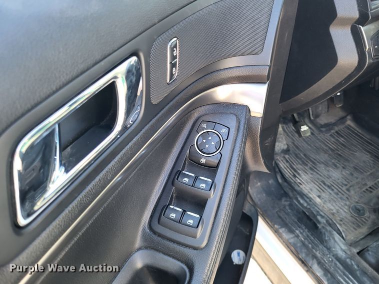 image for item LR9199 2016 Ford Explorer Police Interceptor  SUV