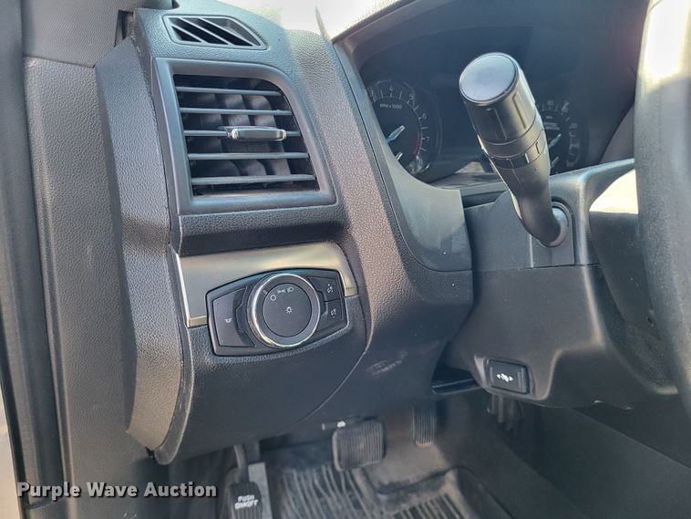 image for item LR9199 2016 Ford Explorer Police Interceptor  SUV